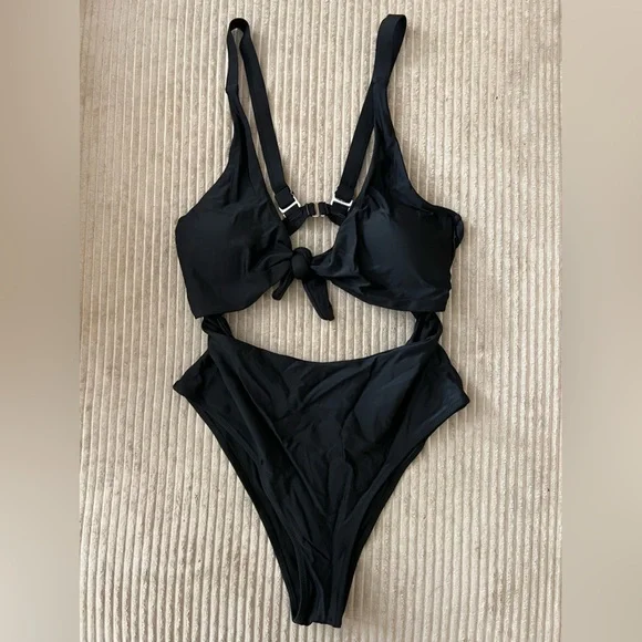 One-Piece Cut Out Bathing Suit - Picture 4 of 7
